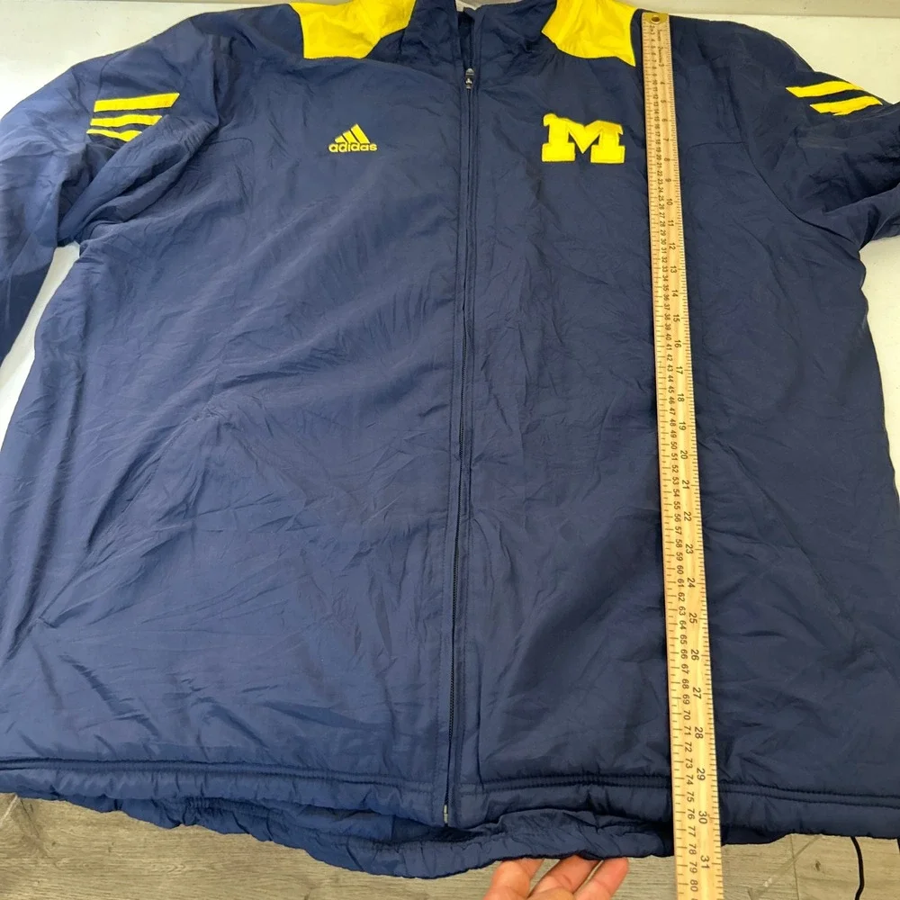 Adidas Michigan Wolverines Scorch ClimaProof Windbreaker Jacket Mens XL Navy